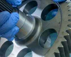 Важность правильной очистки перед проведением капиллярного контроля - Официальный представитель MAGNAFLUX в Казахстане и СНГ